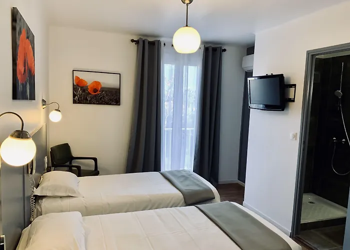 Hôtel les Arbousiers